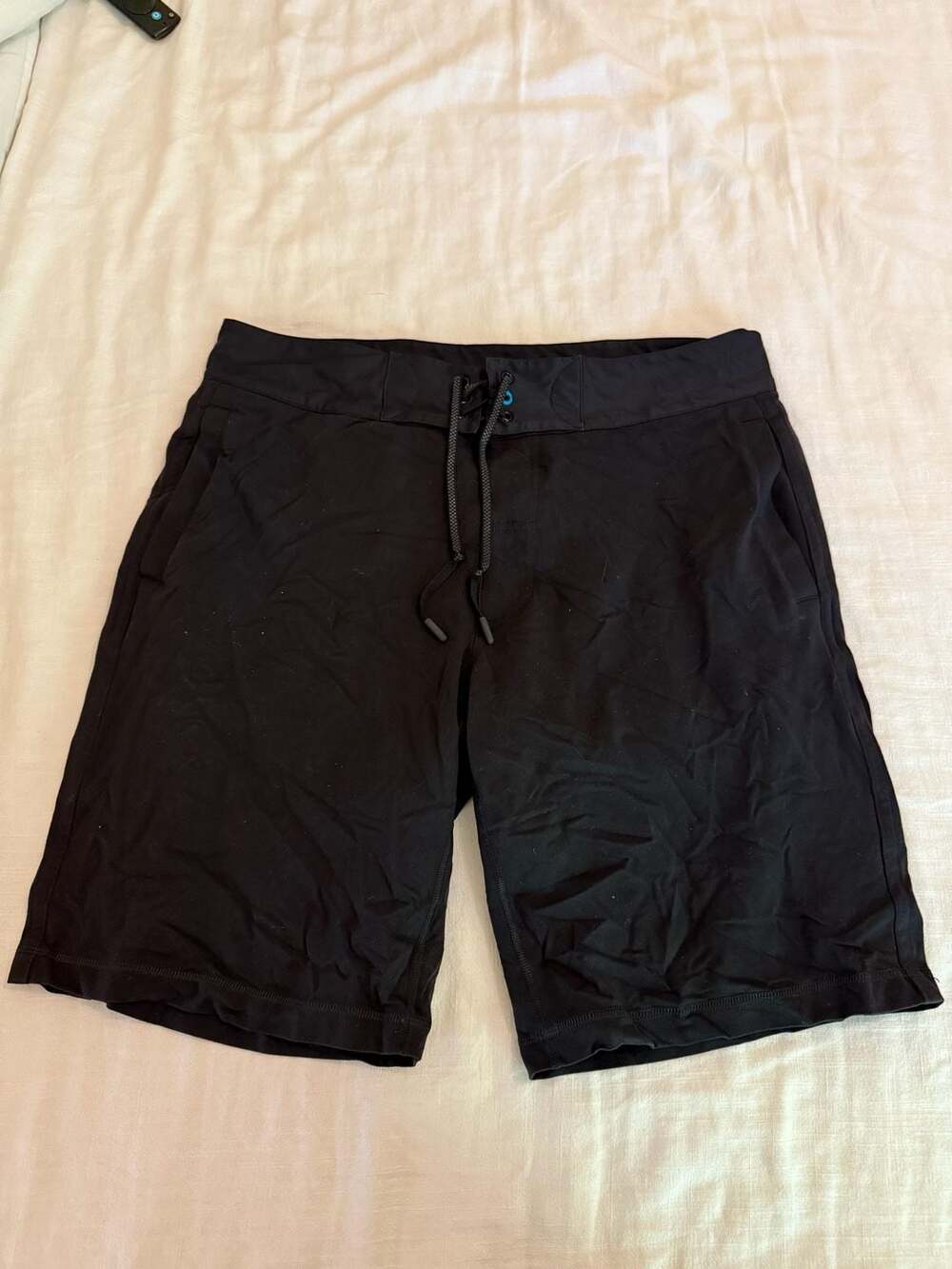 Lululemon Men's Athletic Shorts Black Size 36